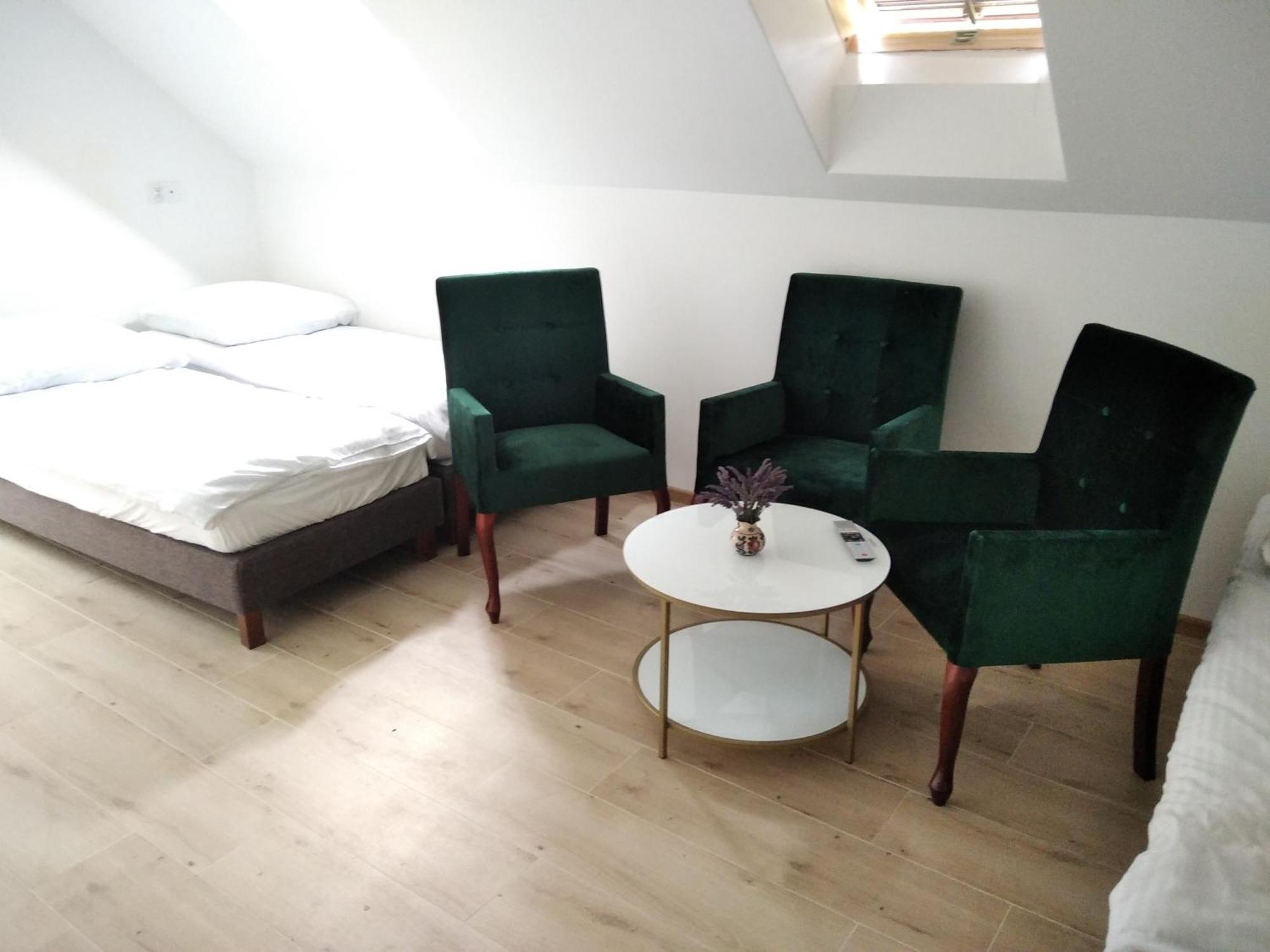 Guliwer Apartment นีคอร์เซ ห้อง รูปภาพ